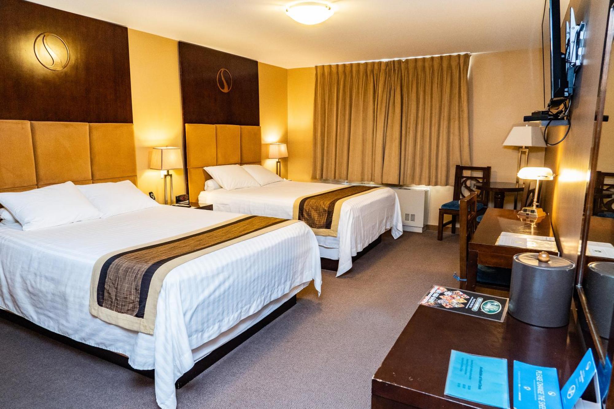 Skky Hotel 3*